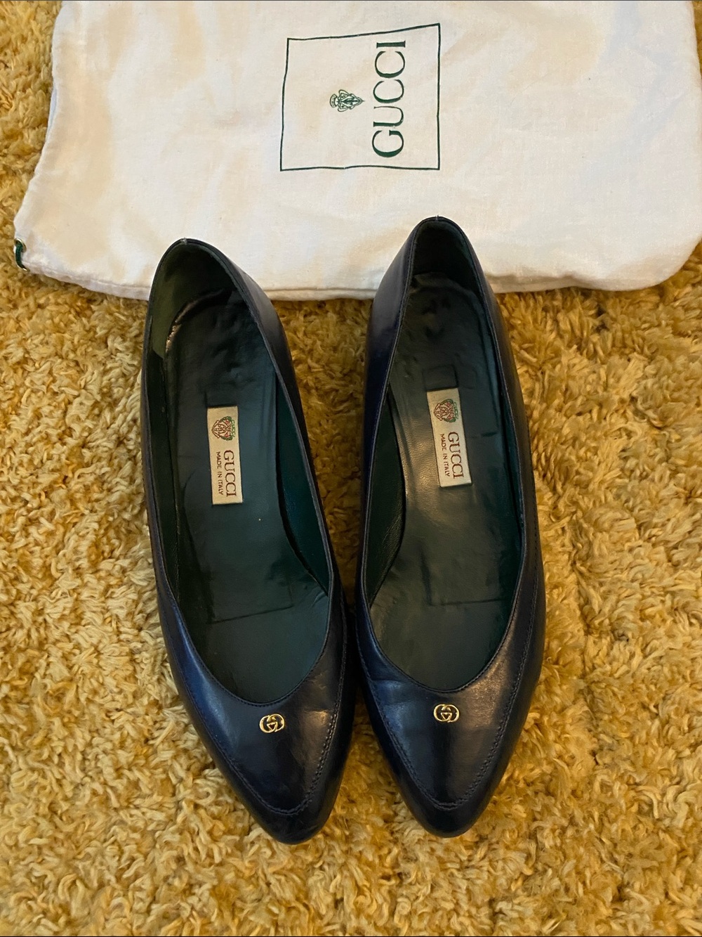 Gucci Navy Leather Pointed-Toe Flats with Gold GG